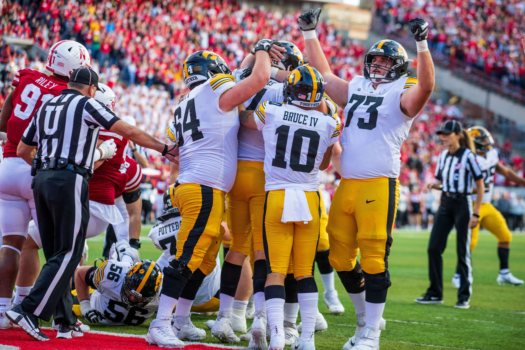 112721-owh-spo-nebraskaiowa-zl10.JPG